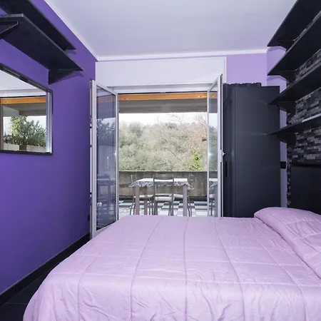 Sonia Flat - Hillside Retreat Apartment *