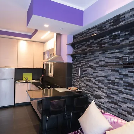 Sonia Flat - Hillside Retreat *